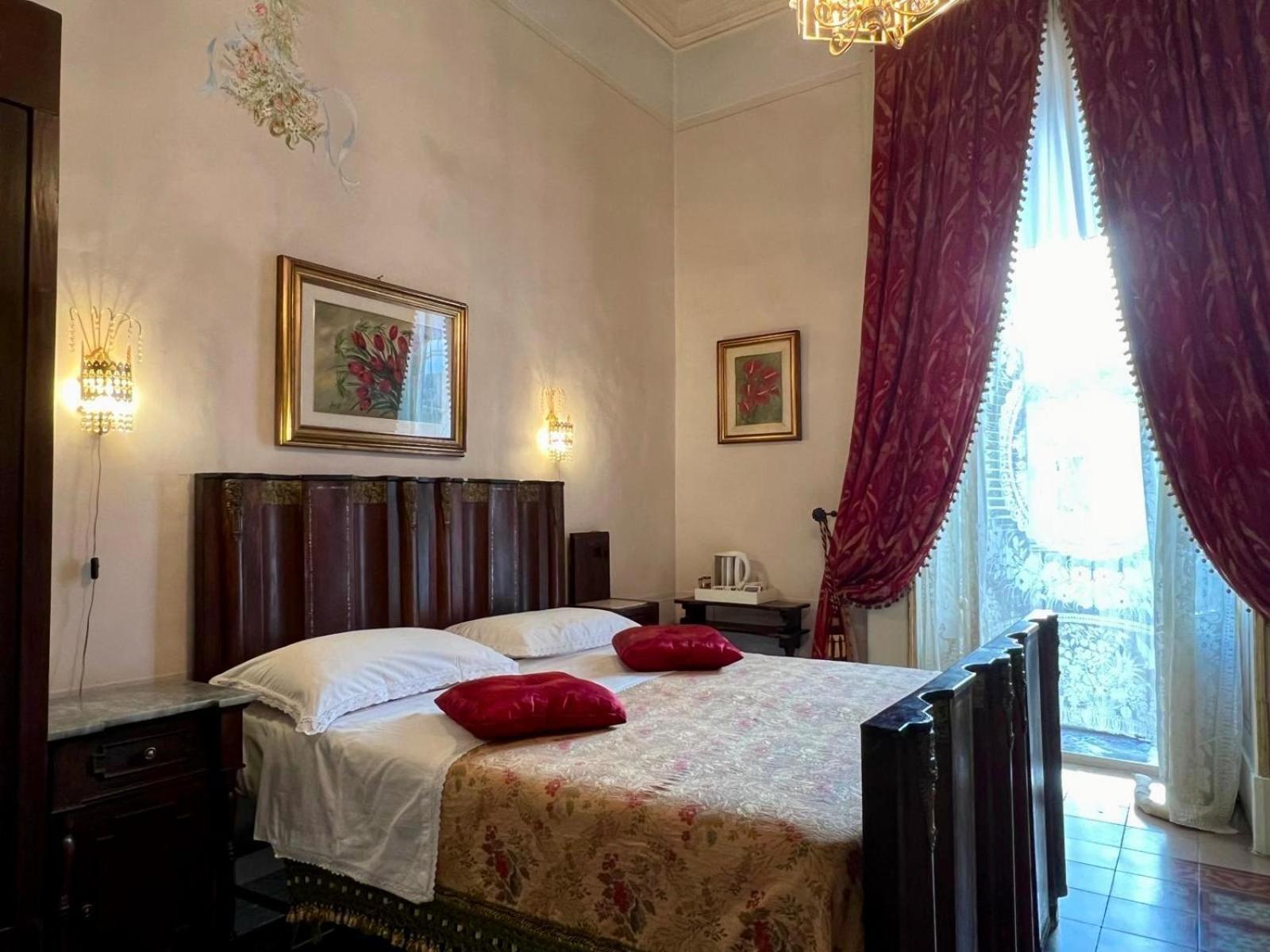 Palazzo De Castro Bed & Breakfast Squinzano Ngoại thất bức ảnh